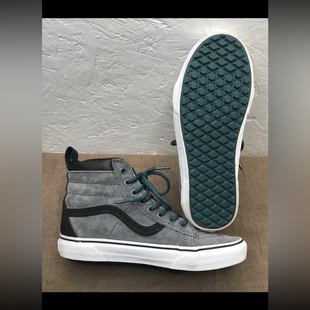Excellent Vans Scotchgard Sk8-Hi MTE Men's 6.5 Sneakers Gray Leather Women's 8